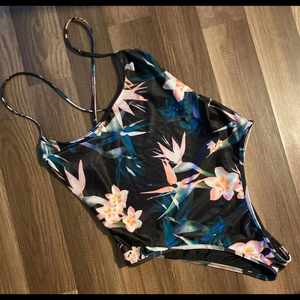 Forever 21 bird of paradise one piece